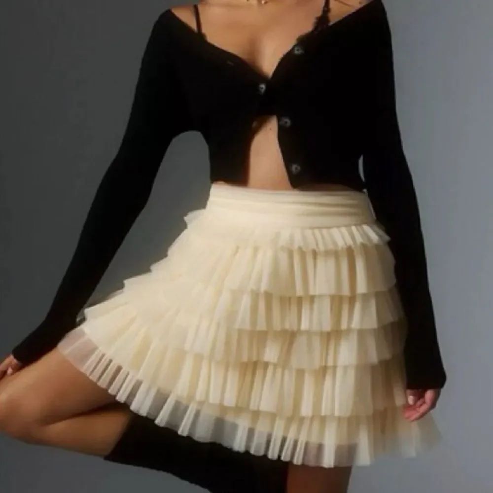Anthropologie Endless Rose Cream Tiered Mini Skirt